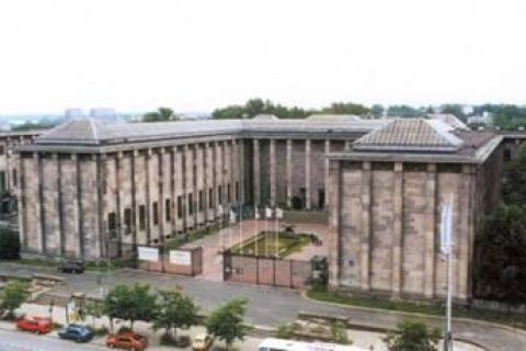 Okładka do testu: Architektura pierwszej poł. XXw.